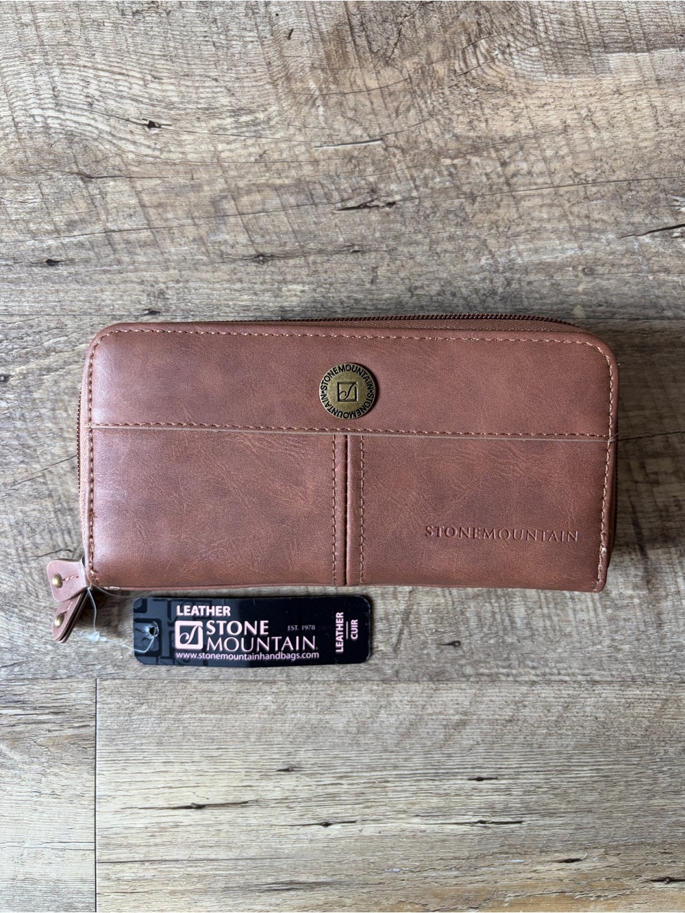 Stone Mountain Leather Double Zip Wallet